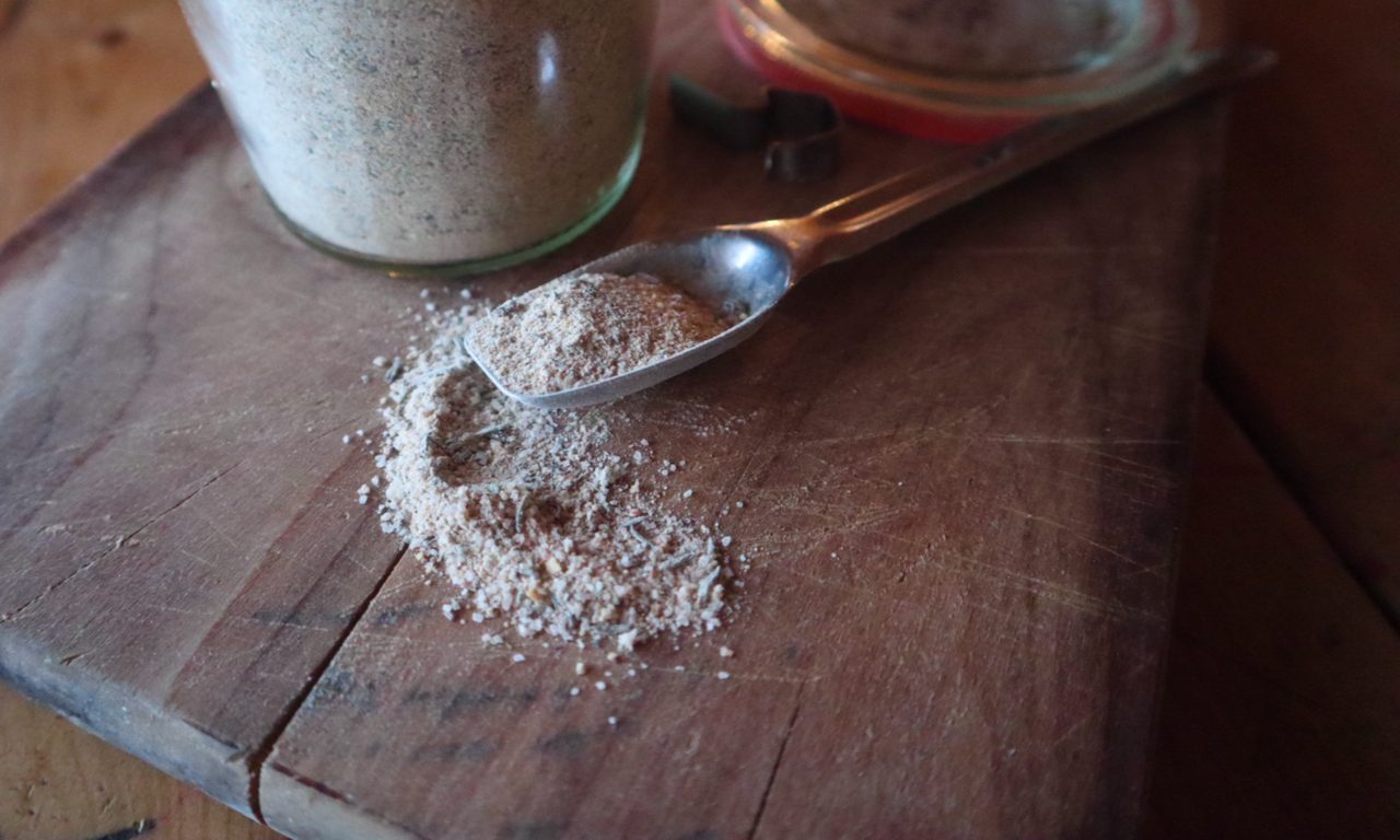 Wild Mushroom Seasoning Salt Venison for Dinner