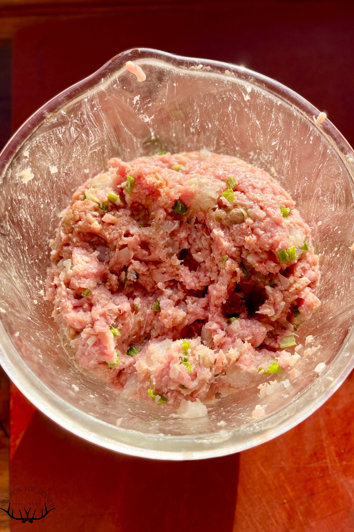 Pork and shrimp filling for won tons.
