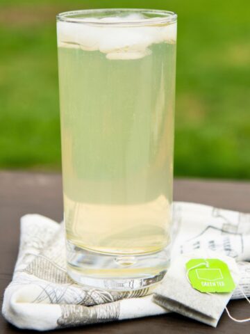 Green tea that has been cold brewed.