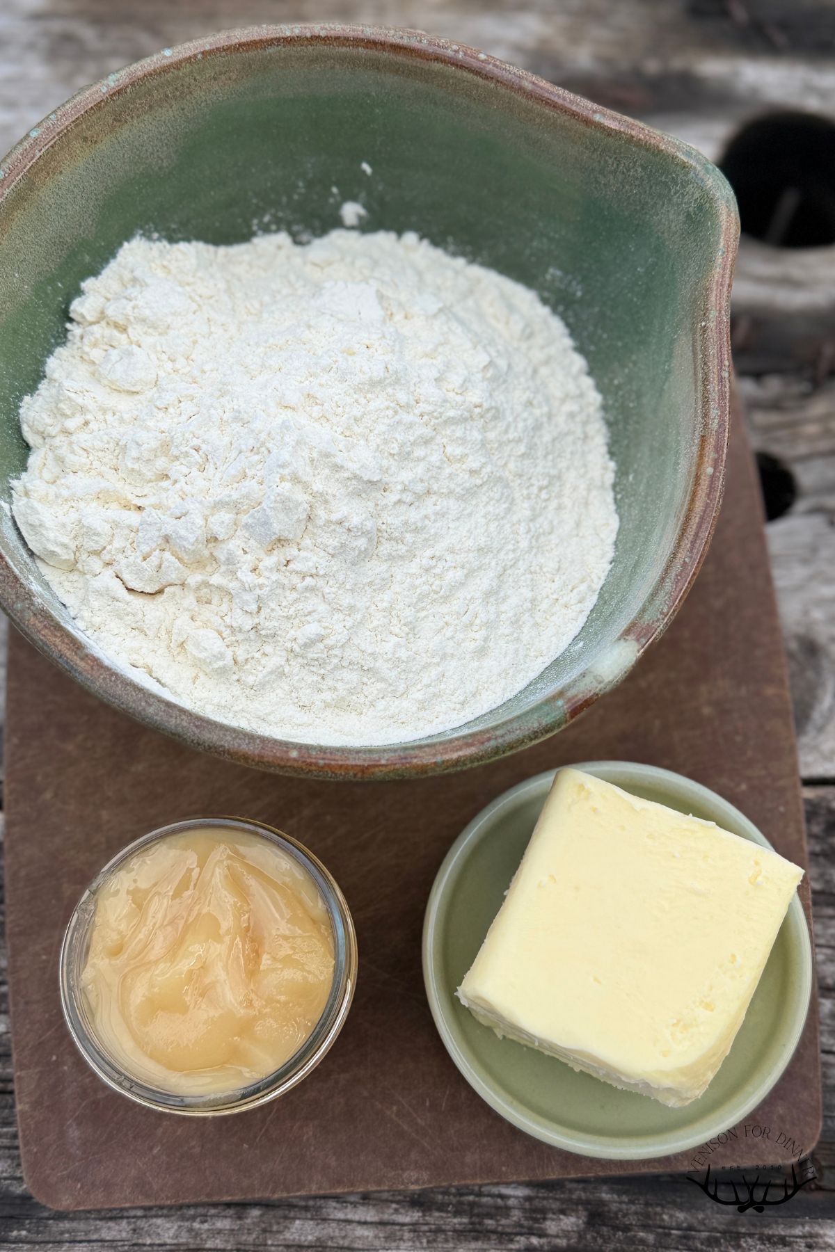 Ingredients for honey shortbread cookies.